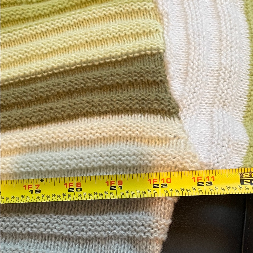SHEIN Crop Multitone Green and Cream Sweater sz Large - Picture 6 of 8